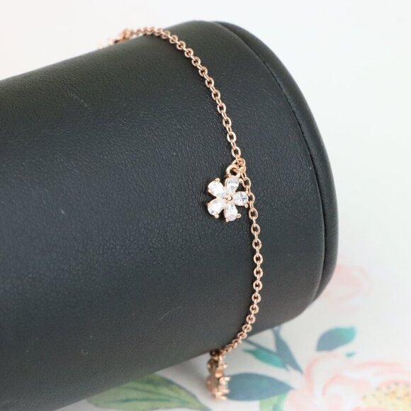 "Delicate Rose Gold Bracelet with Floral CZ Charms, XPBL1130 - Picture 8 of 12